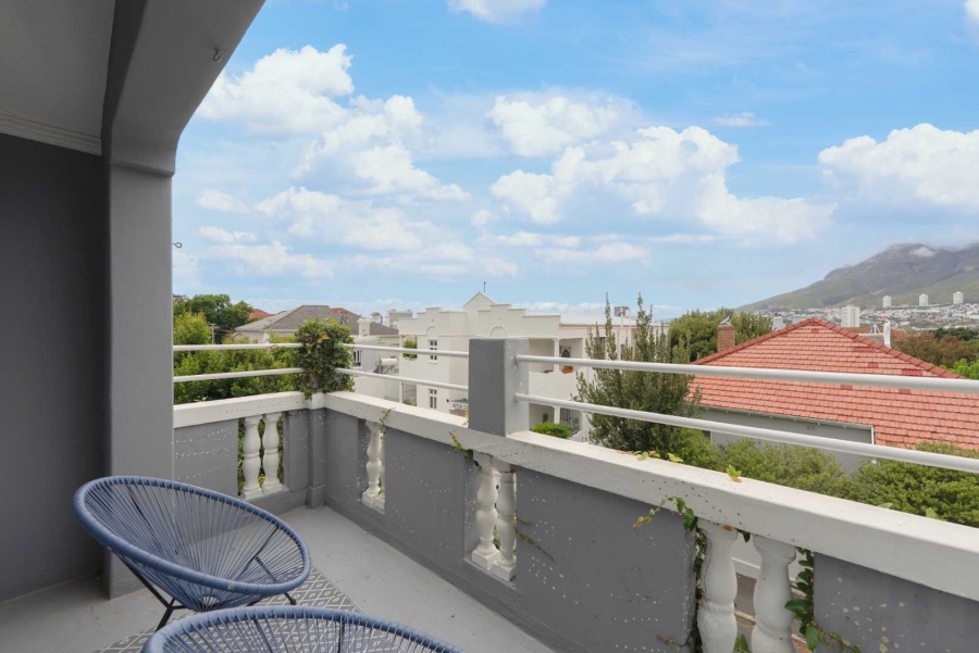 4 Bedroom Property for Sale in Tamboerskloof Western Cape